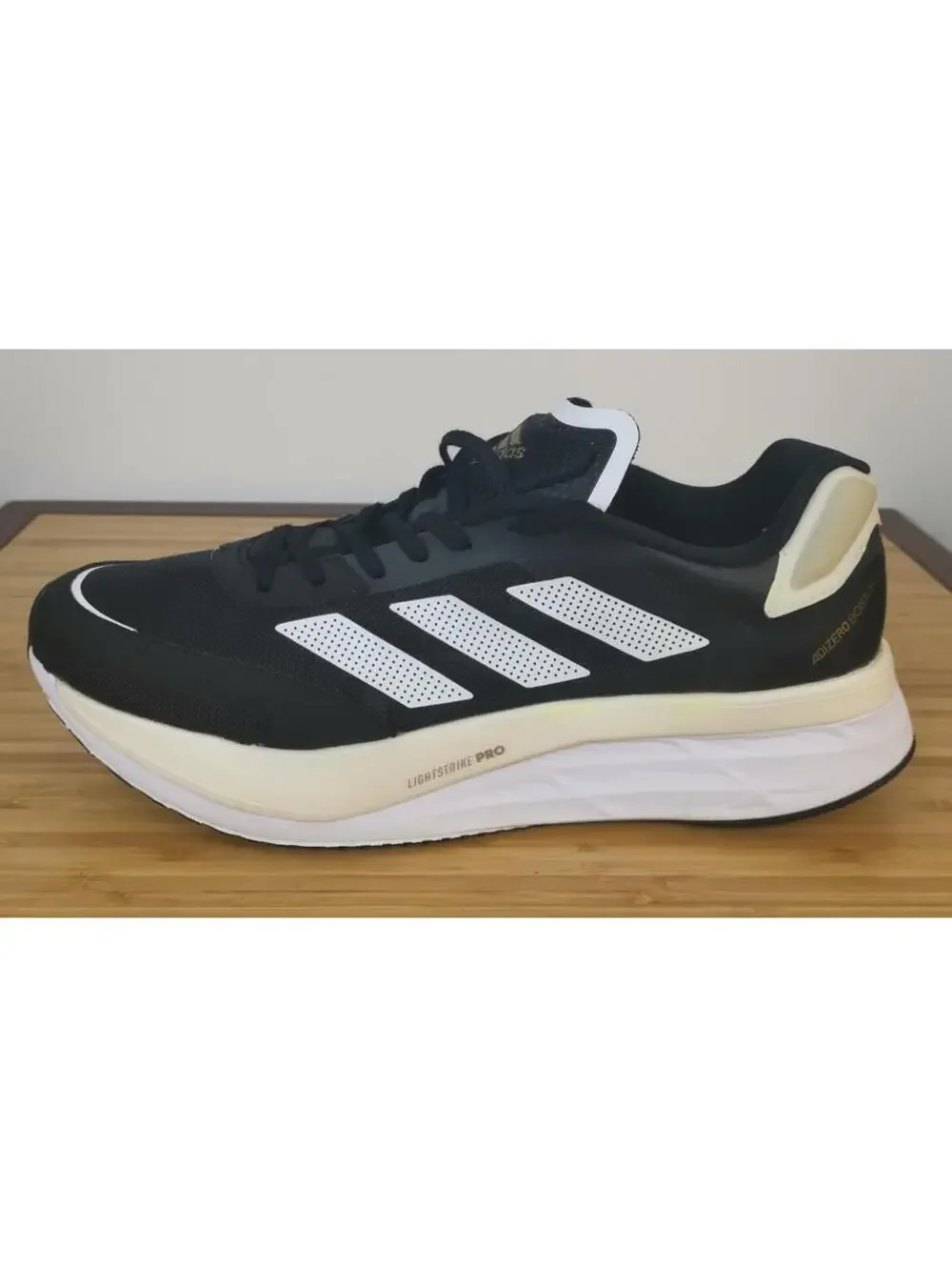 Adidas Men's Adizero Boston 10 Running Shoes Size 10.5 Black/White/Carbon